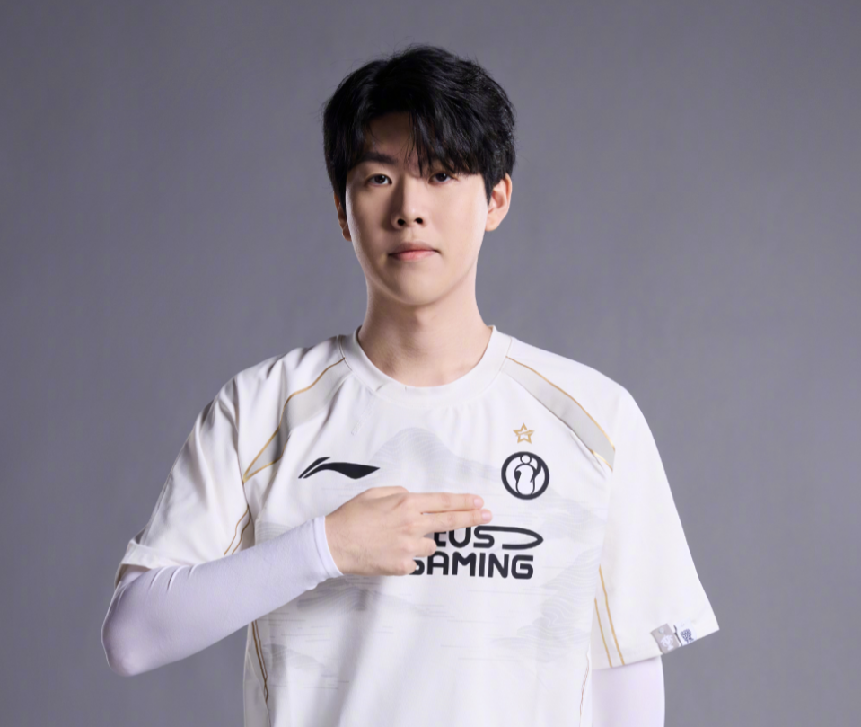 供了坚实的 供了坚实的